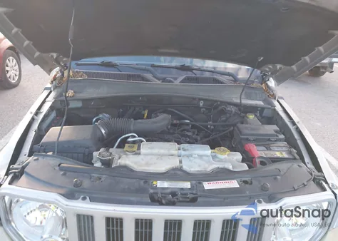 2012 Jeep Liberty Sport из США, поврежденный, VIN 1C4PJMAKXCW104290